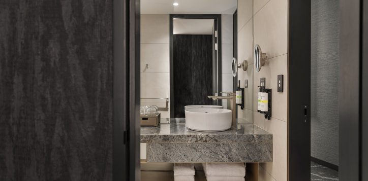 rooms-suites